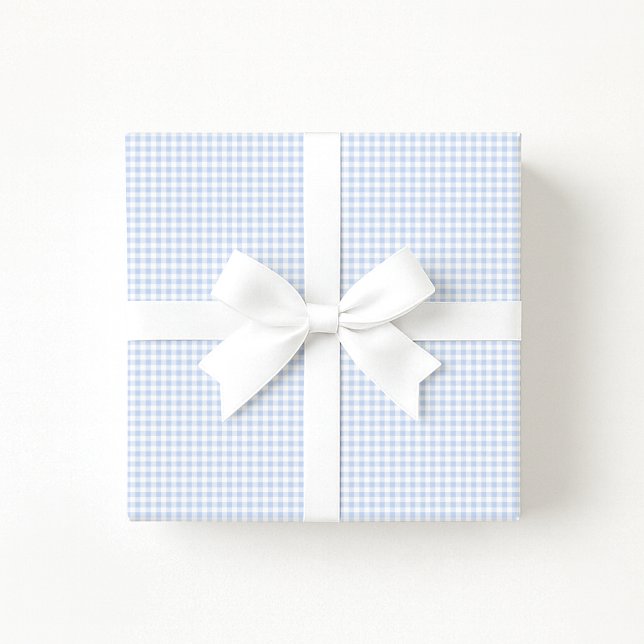 Preppy Pastel blue Gingham Wrapping Paper Geschenkpapier (Von Creator hochgeladen)