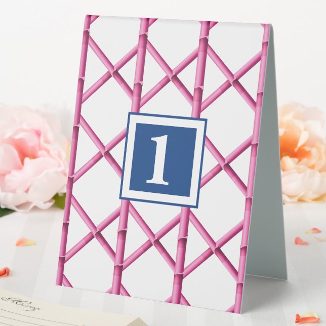 Preppy Pink Navy Trellis Bamboo Muster Monogram Tischaufsteller (In Situ (Hochzeit))