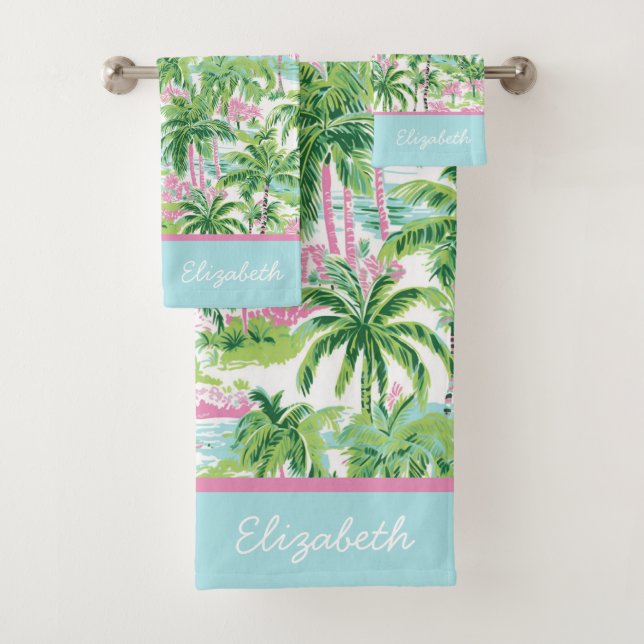 Preppy Pink und Green Tropical Palm Tree Badhandtuch Set (Insitu)