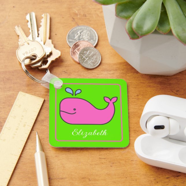 Preppy Pink und Green Whale Personalisiert Schlüsselanhänger (Schreibtisch)
