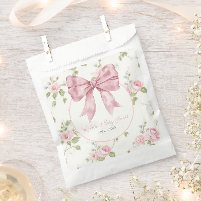 Preppy Southern Pink Girl Floral Baby Dusche Geschenktütchen (Ausgeschnitten)