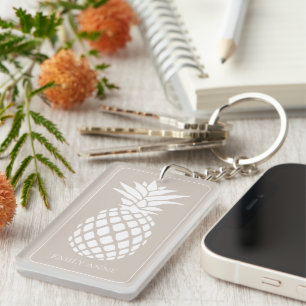Preppy White Pineape auf Beige Schlüsselanhänger