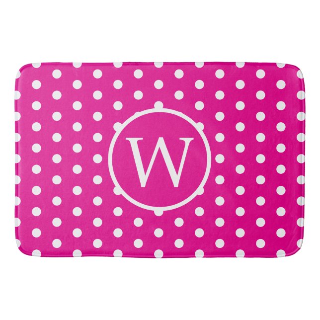 Preppy White Polka Dots auf hellrosa Badematte (Vorderseite)