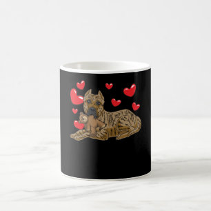 Presa Canario Hund mit ausgestopftem Tier und Herz Kaffeetasse