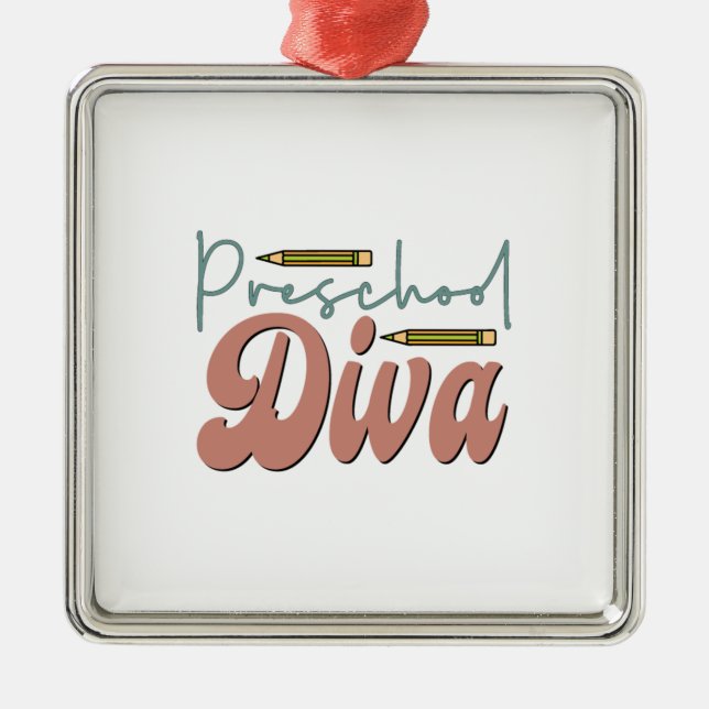 Preschool Diva Ornament Aus Metall (Vorne)