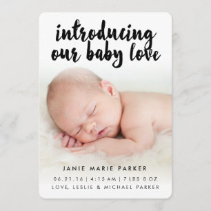 Présentation de l'amour du bébé   Faire-part de na