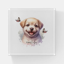 Bouton de chiot mignon gardez le sourire