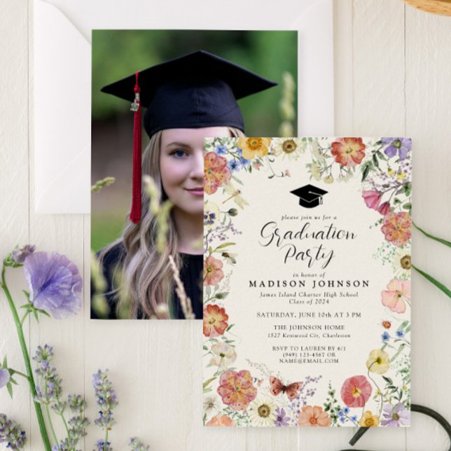 Pressed Blume Foto High School Graduation Party Einladung (Bloom into a Grad - Celebrate in Style 🌸)