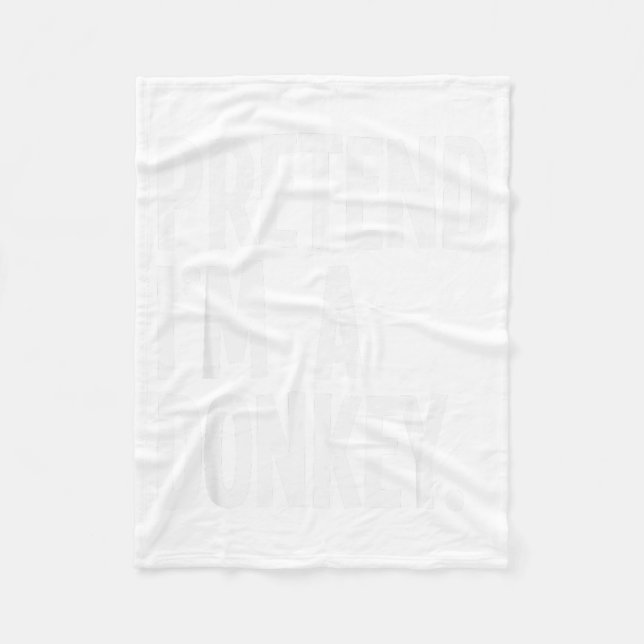 Pretend I'm A Funny Halloween Party Costume  Fleecedecke (Vorderseite)