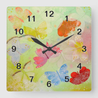 Pretty Colorful Butterflies. Quadratische Wanduhr