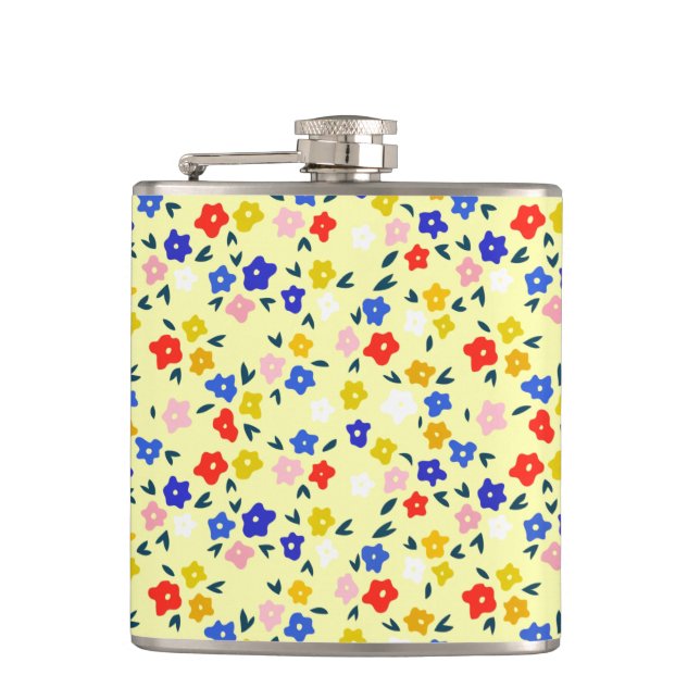 Pretty Dainty Cute Floral on Pastel Yellow Flachmann (Vorderseite)