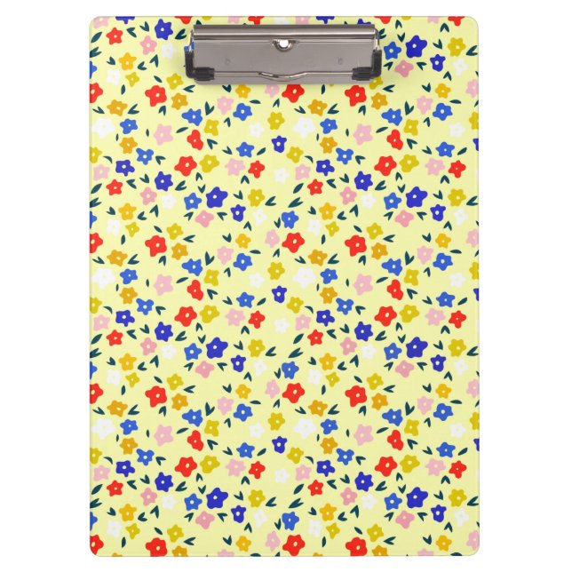 Pretty Dainty Cute Floral on Pastel Yellow Klemmbrett (Vorderseite)