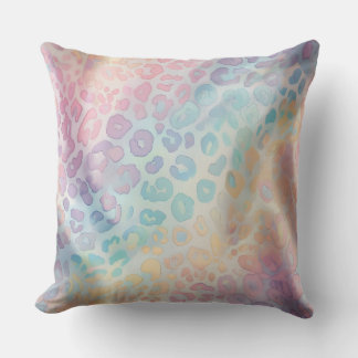 Pretty Pastel Accents | Rainbow Leopard Print Kissen