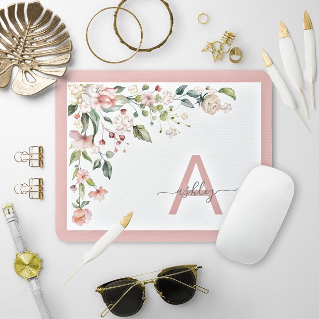 Pretty Pink Floral Script Monogram Initial Name Mousepad (Von Creator hochgeladen)
