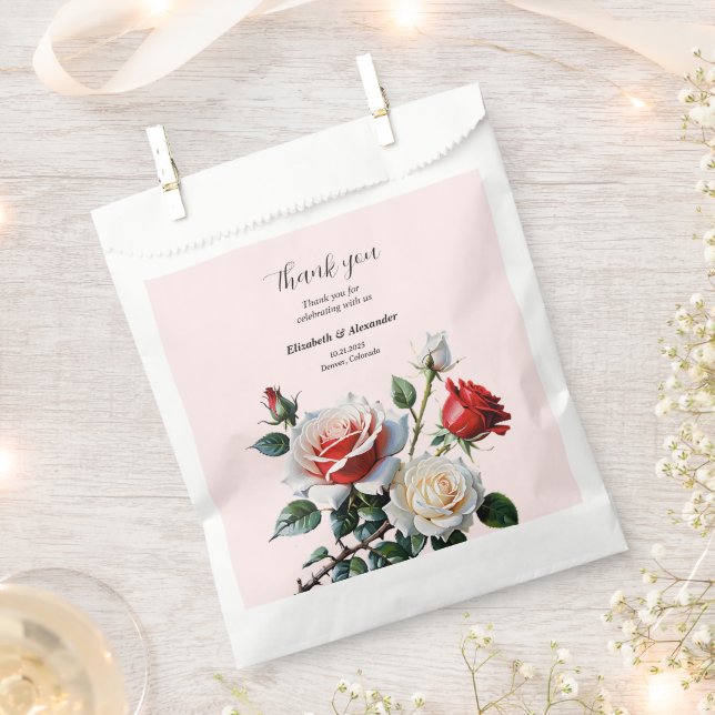 Pretty pink white red roses floral wedding geschenktütchen (Ausgeschnitten)