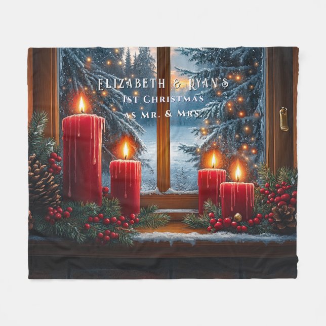 Pretty Red Candles Christmas Lights Red Berries Fleecedecke (Vorderseite (Horizontal))