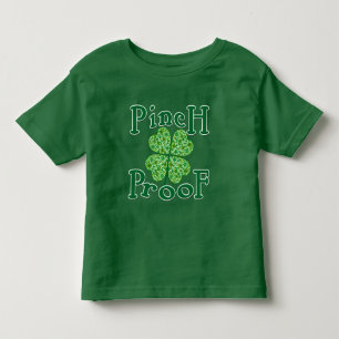 PREUVE de PINCEMENT avec le T-shirt d'Irlandais de