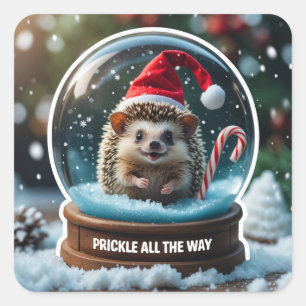 Prickle All the Way – Süßer Igel im Schneeglobus Quadratischer Aufkleber