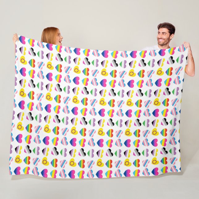 Pride Hearts Fleece Blanket (Beispiel)
