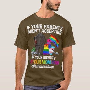 Pride LGBTQ Parade Free Mama Hugs Proud Mama Bear  T-Shirt