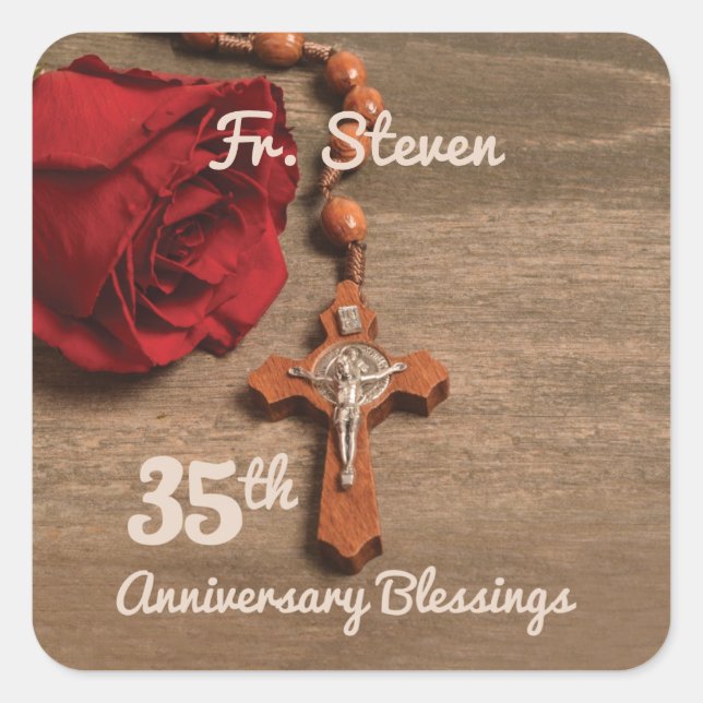Priester 35. Ordination Jubiläum Rose und Rosary Quadratischer Aufkleber (Vorderseite)