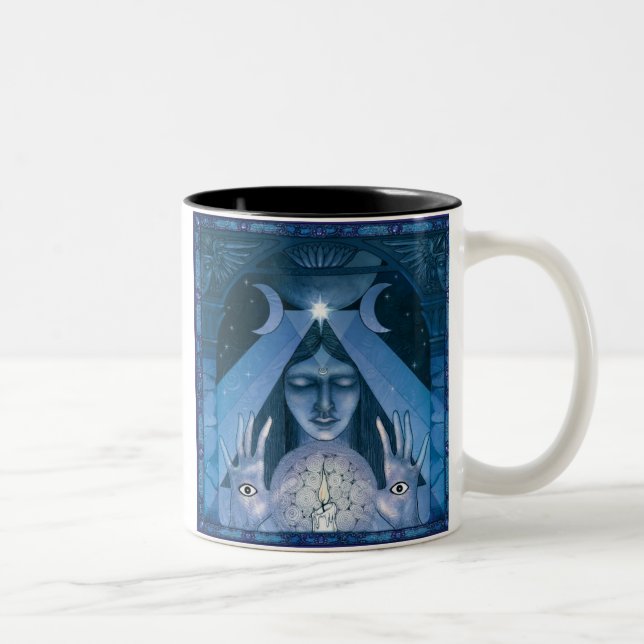 Priesterin Zweifarbige Tasse (Rechts)