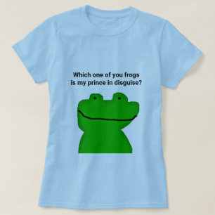 Prince en T-shirt déguisé