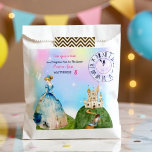 Princess Birthday Kids Geschenktütchen<br><div class="desc">Es war einmal eine Zeit,  als sich die kleine Prinzessin drehte...  Geburtstagslinie,  die bearbeitet werden kann. Einladungen und andere Geburtstagsgeschenke..Alles Gute zum Geburtstag!</div>