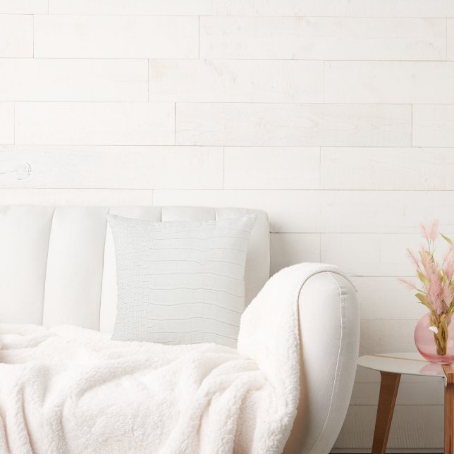 Printwerbung für weißes Krokodil Kissen (Liege)