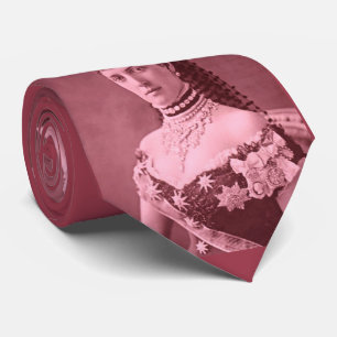 Prinzessin Alexandra von Dänemark in rosa Krawatte