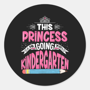 Prinzessin geht zurück zum Kindergarten Runder Aufkleber