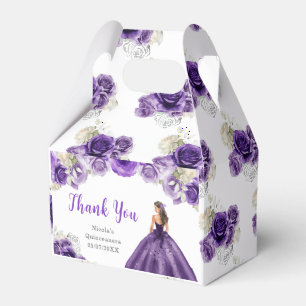 Prinzessin in einem Lila Kleid Quinceanera Vielen  Geschenkschachtel