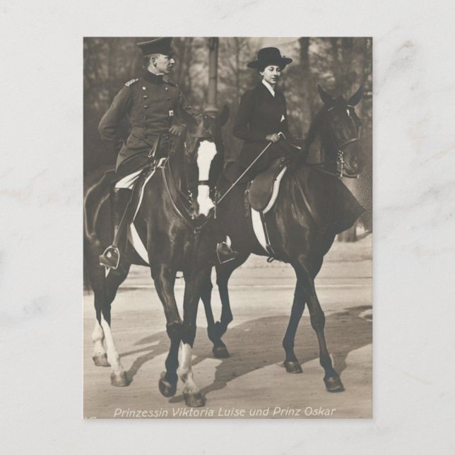 Prinzessin von Deutschland auf Reitsattel #057 Postkarte (Vorderseite)