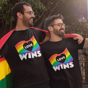 Prix Liebe gewinnt LGBT-Regenbogenflagge Herz T-Shirt