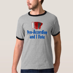 Pro-Akkordeon und ich stimmen politisch ab T-Shirt