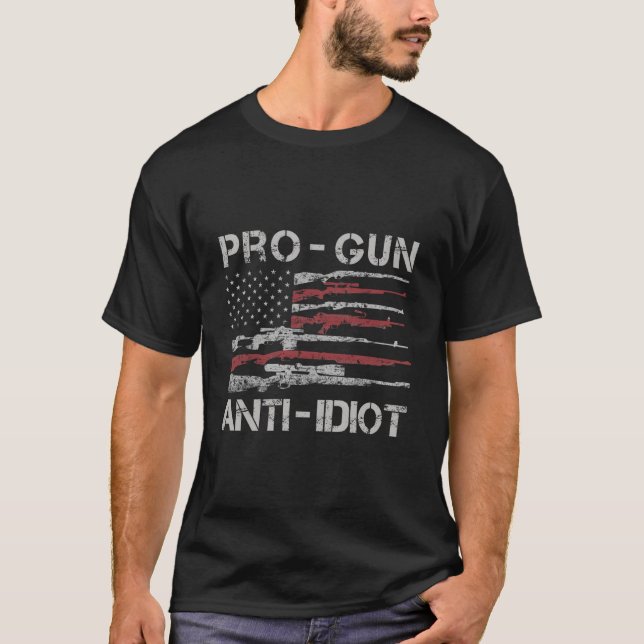 Pro Gun Anti Idio Usa Flag 2Nd Adt T-Shirt (Vorderseite)