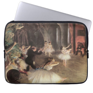 Proben auf der Bühne von Edgar Degas Laptopschutzhülle