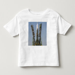 Produkteinführungs-Baugerüst wird in Platz Kleinkind T-shirt