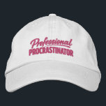 Professional Procrastinator Funny Humor Bestickte Baseballkappe<br><div class="desc">Professional Procrastinator Funny cap from Ricaso - Show off your sense of humor with the “Professional Procrastinator ” text-based design — perfect for anyone whose mind never quite get around to doing things. Simple, bold typography delivers the joke instantly, making it relatable for Procrastinators, and anyone who tends to put...</div>