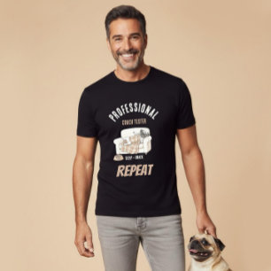 Professioneller Couch-Tester – Cozy Paws Collectio T-Shirt