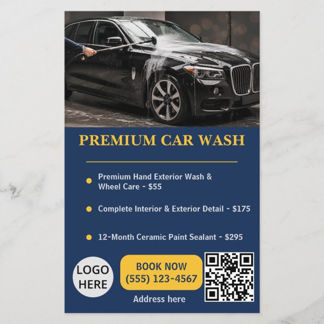 Professioneller Navy-Gold-Autowaschservice Flyer (Vorne)