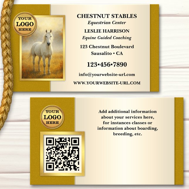 Professionelles Pferdefoto Visitenkarte (Professional business card featuring your horse photo framed by an elegant gold stylized design)