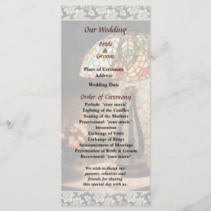 Programme de mariage des lampes et des fleurs en v