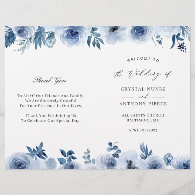 Programme de mariage plié floral bleu poussiéreux  (Devant)