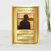 Programme de nécrologie funéraire dorée