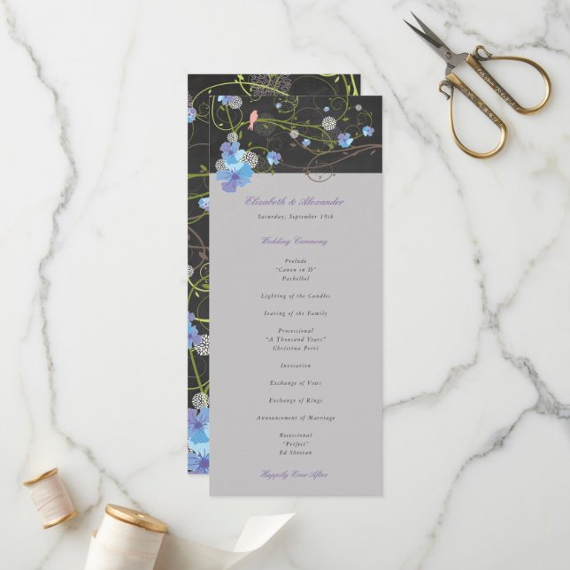 Programme Mariage sur tableau noir floral à l'Hibiscus Bleu  (Devant/Arrière en situation)