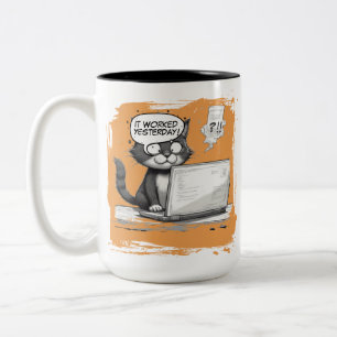 Programmierer Katzen Humor Fehlersuche ist Katastr Zweifarbige Tasse