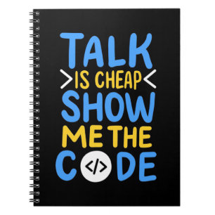 Programmierer zeigen mir den Code Notizblock