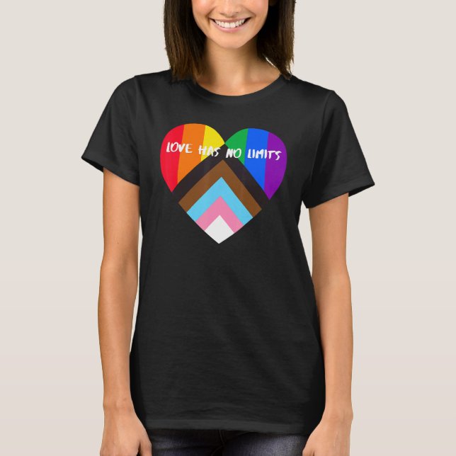 Progress Pride Heart Flag Liebe hat keine Grenzen T-Shirt (Vorderseite)