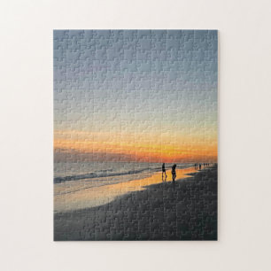 Promenade au coucher du soleil sur la plage Puzzle